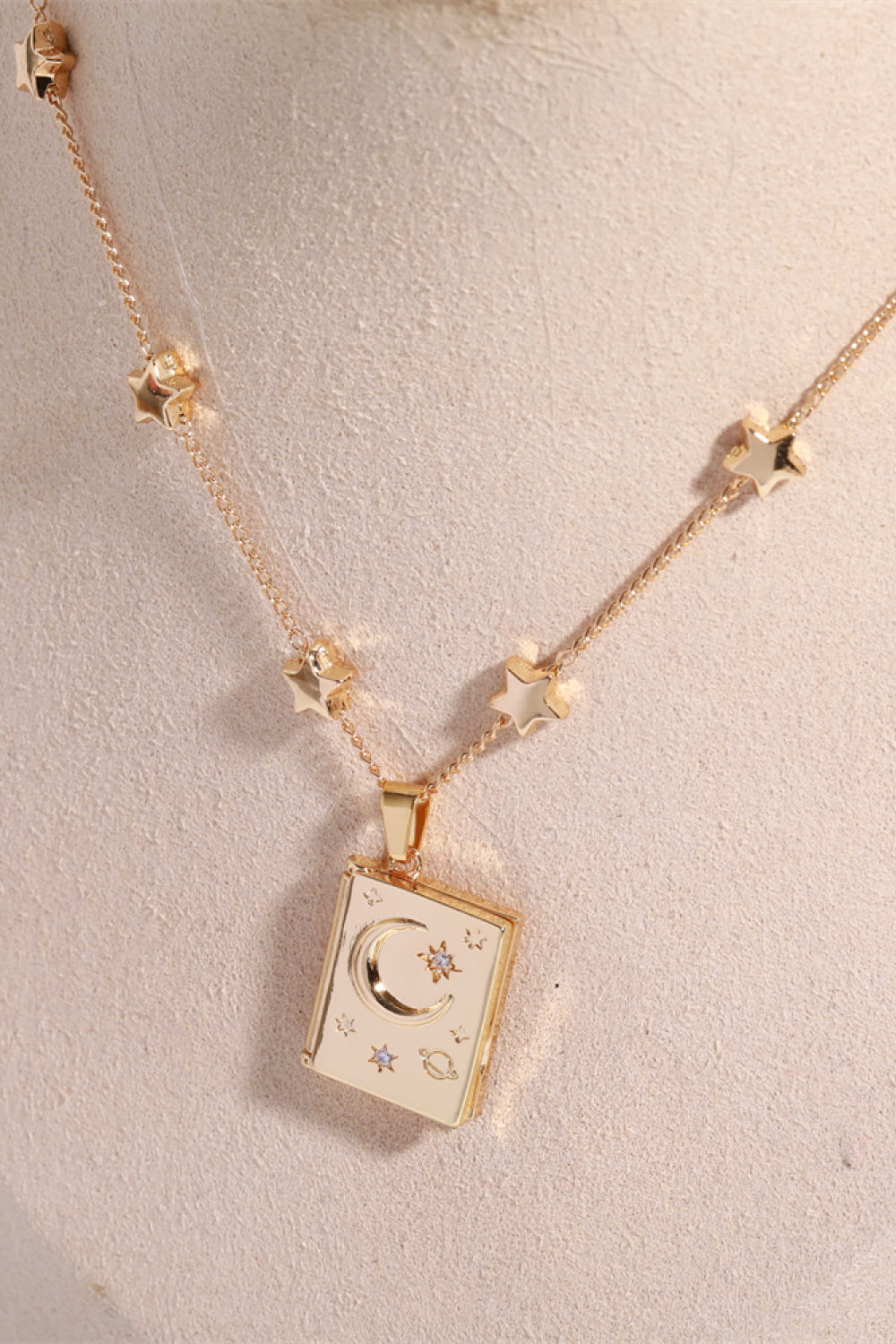 Star and Moon Copper 14K Gold-Plated Necklace - Coco and lulu boutique