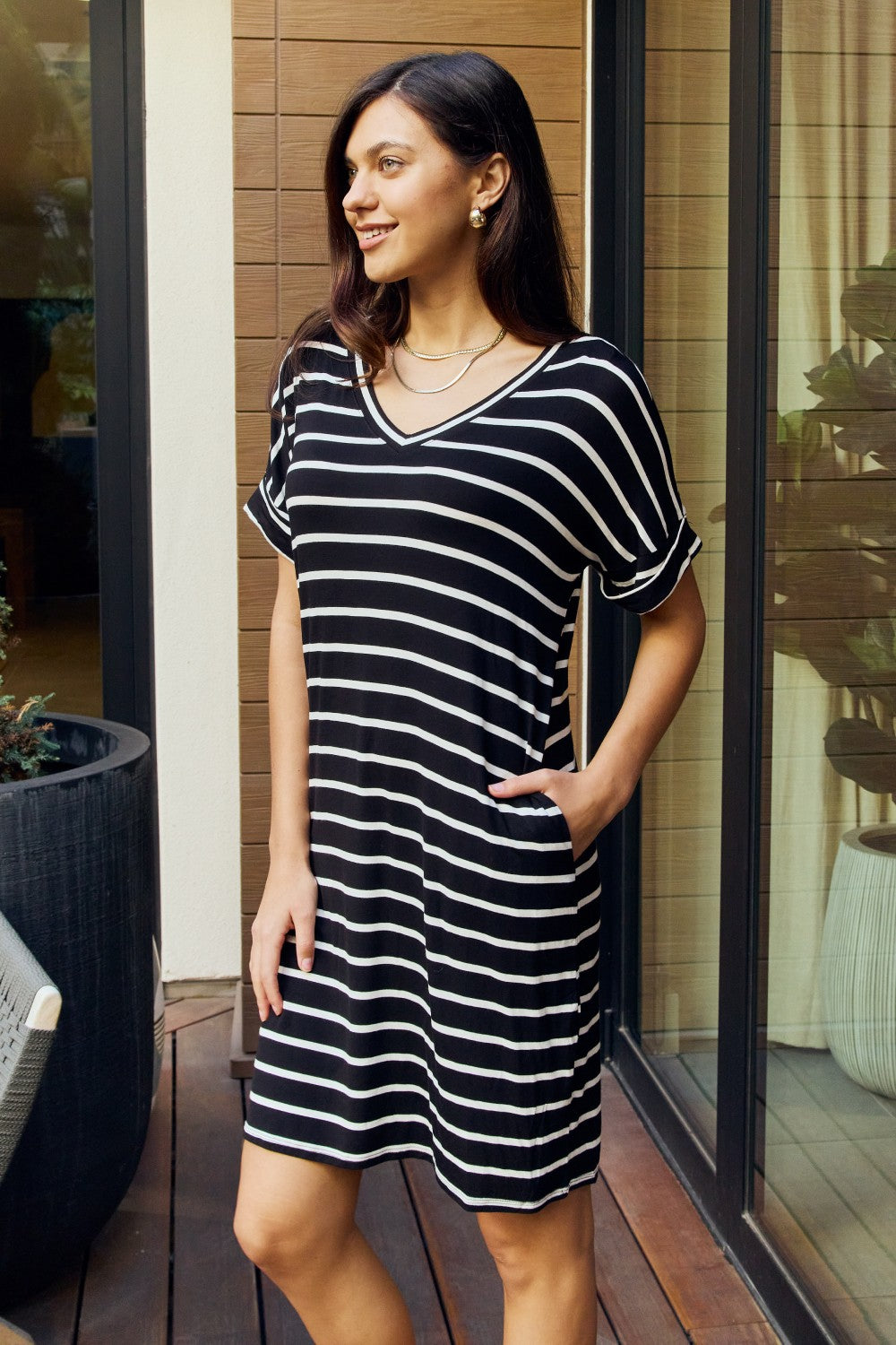 Kensey Black Stripe Weekender Full Size Striped V-Neck Pocket Dress in Black/Ivory - Coco and lulu boutique