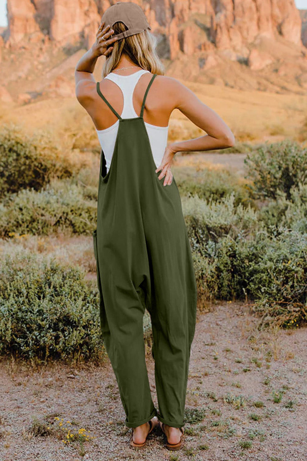 Sydney V-Neck Sleeveless Jumpsuit with Pocket - Coco and lulu boutique