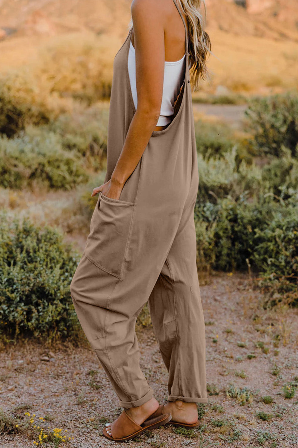 Sydney V-Neck Sleeveless Jumpsuit with Pocket - Coco and lulu boutique