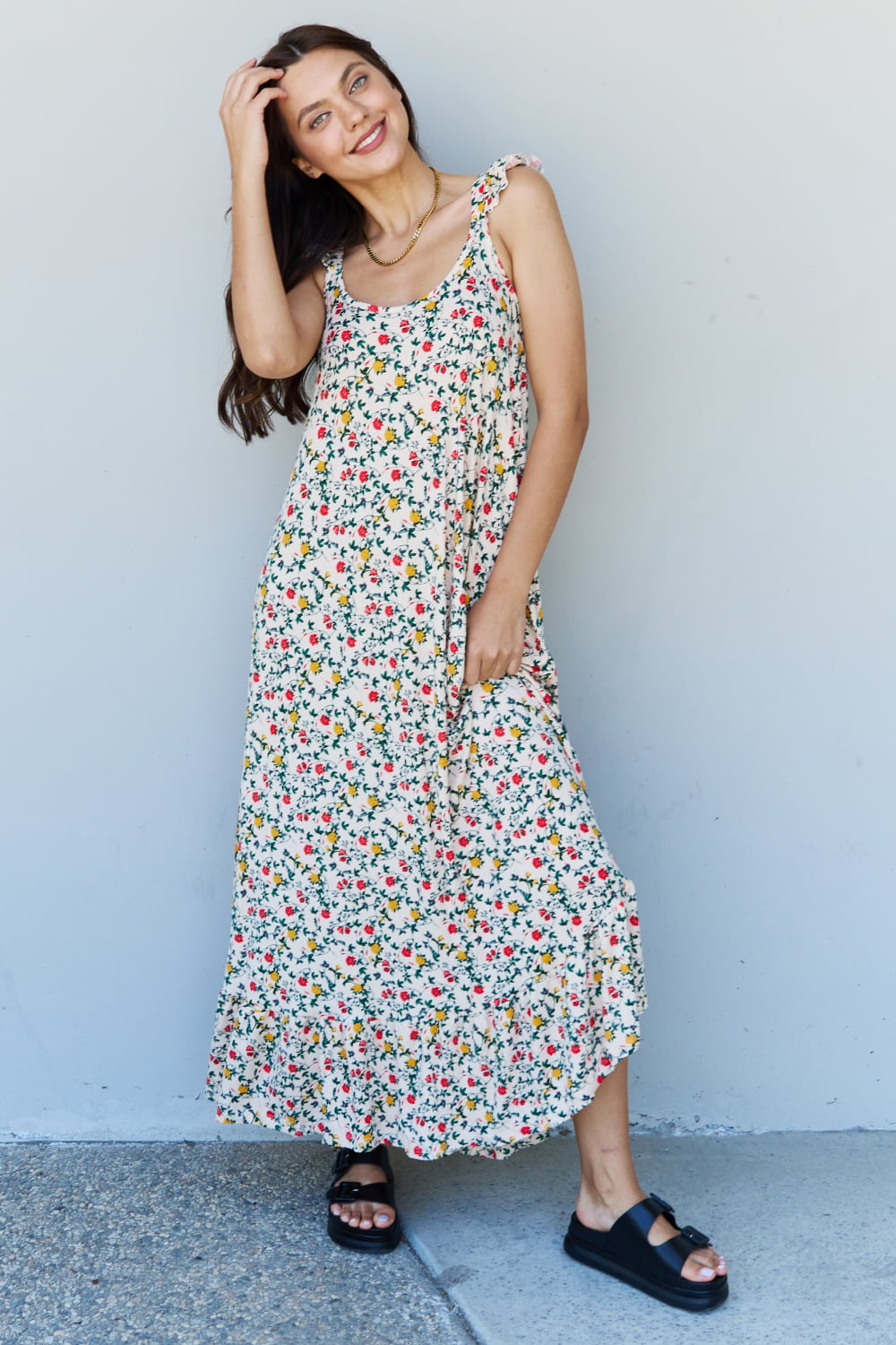 Darla In The Garden Ruffle Floral Maxi Dress in Natural Rose - Coco and lulu boutique