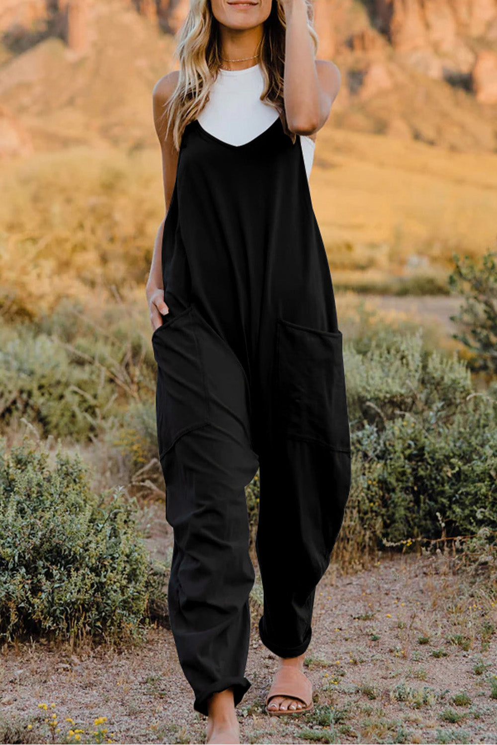 Sydney V-Neck Sleeveless Jumpsuit with Pocket - Coco and lulu boutique