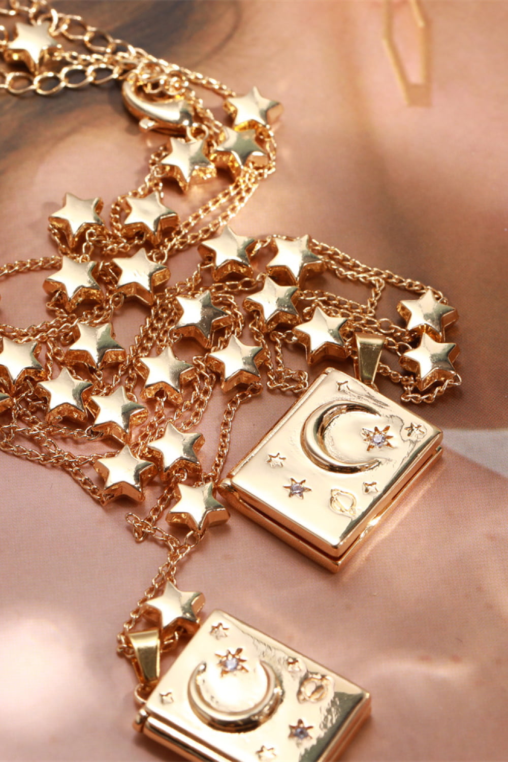Star and Moon Copper 14K Gold-Plated Necklace - Coco and lulu boutique