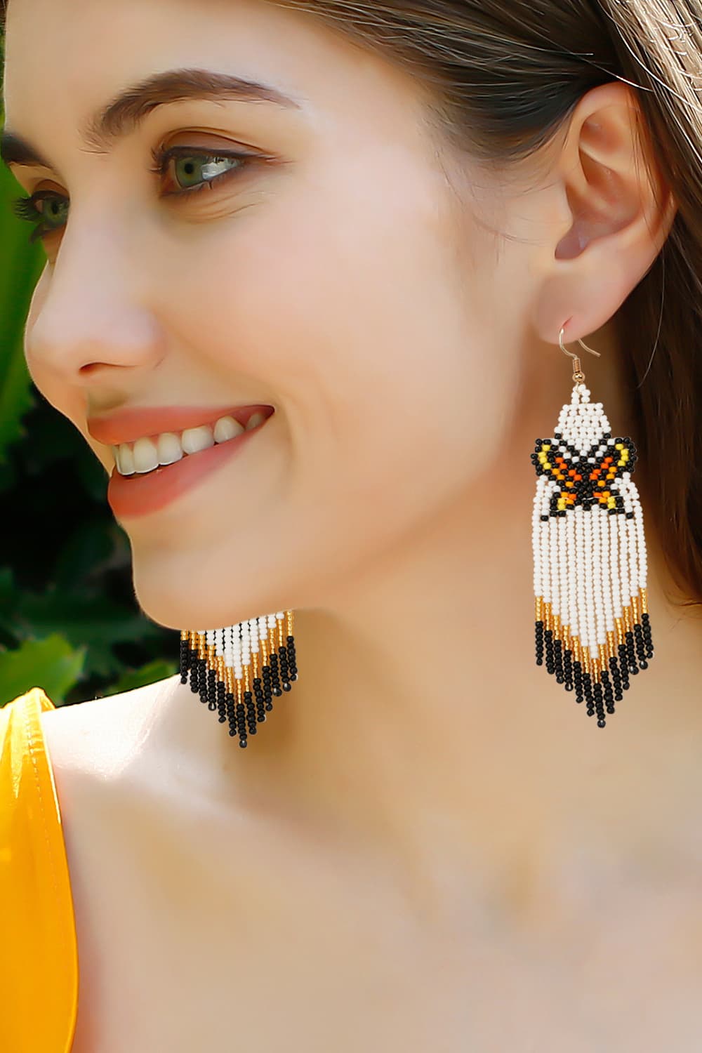 Butterfly Beaded Dangle Earrings - Coco and lulu boutique