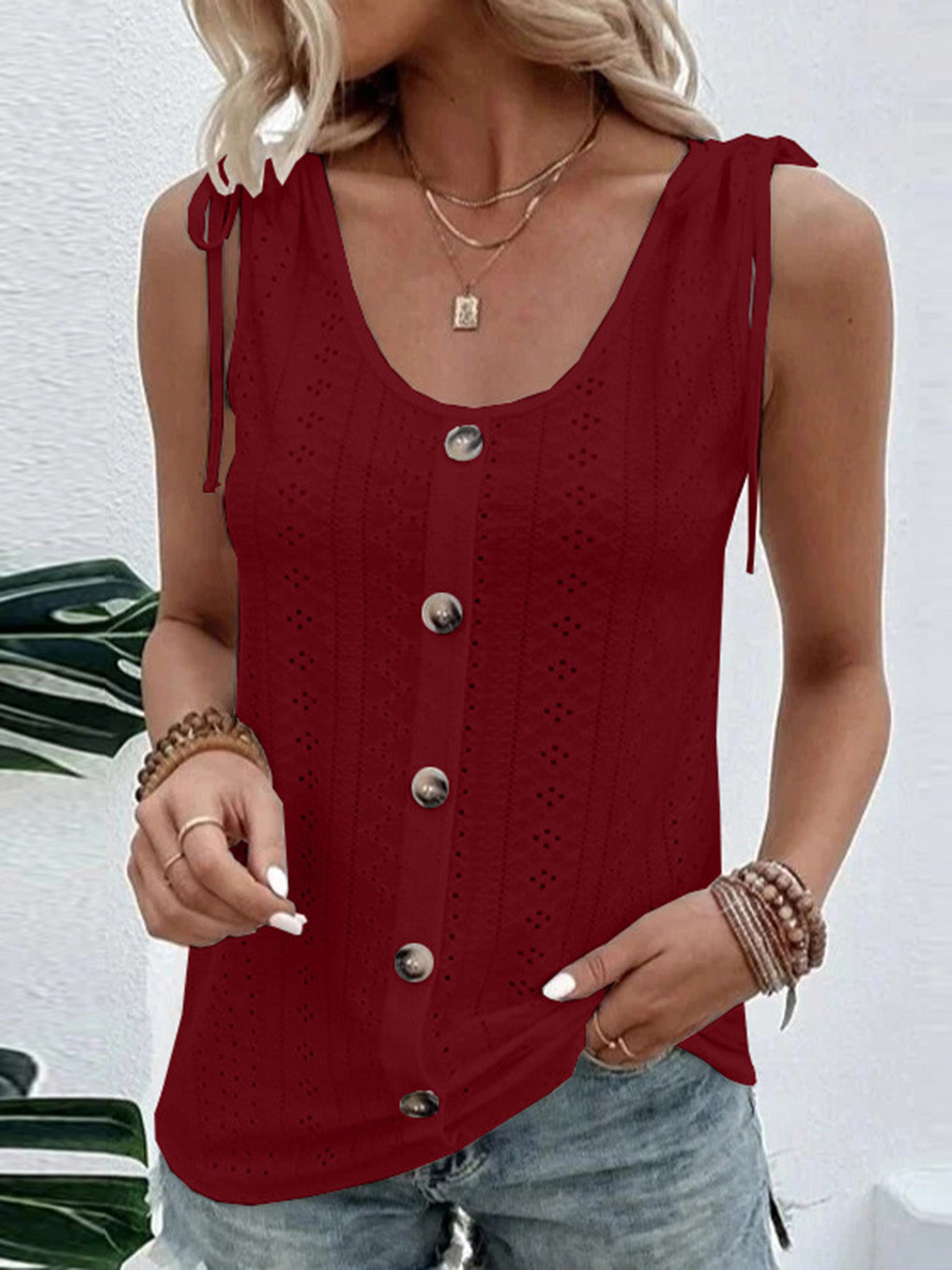 Luna Full Size Scoop Neck Sleeveless Tank Top - Coco and lulu boutique