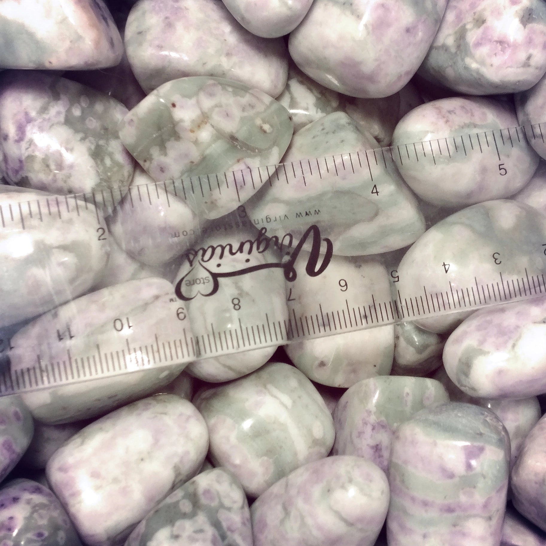 Peace Jade Medium Tumbled 1 LB - Coco and lulu boutique