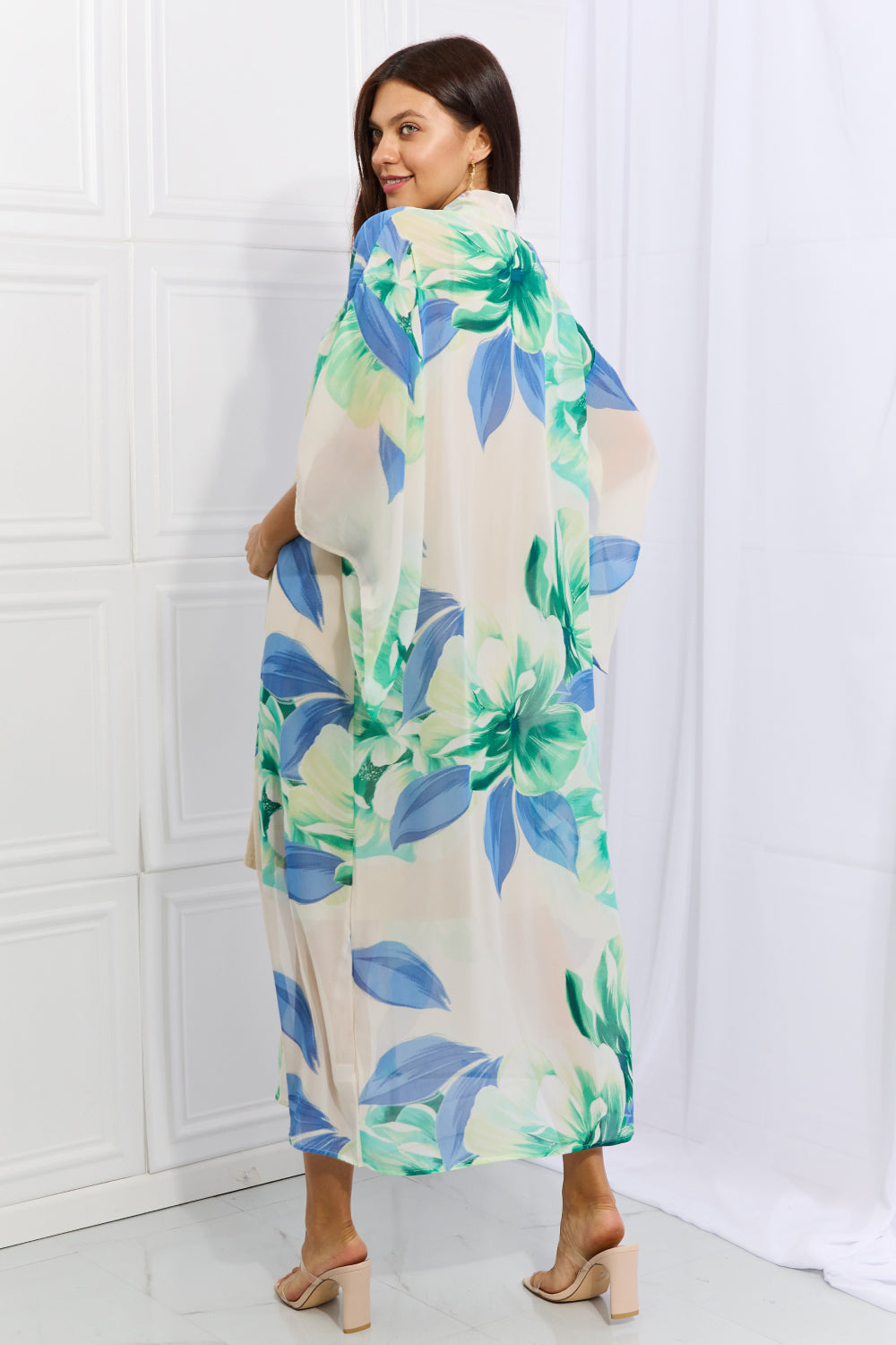 On the Go Floral Kimono - Coco and lulu boutique 