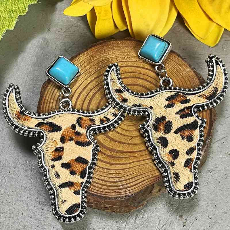 Stage Coach Bull Shape Turquoise Dangle Earrings - Coco and lulu boutique 